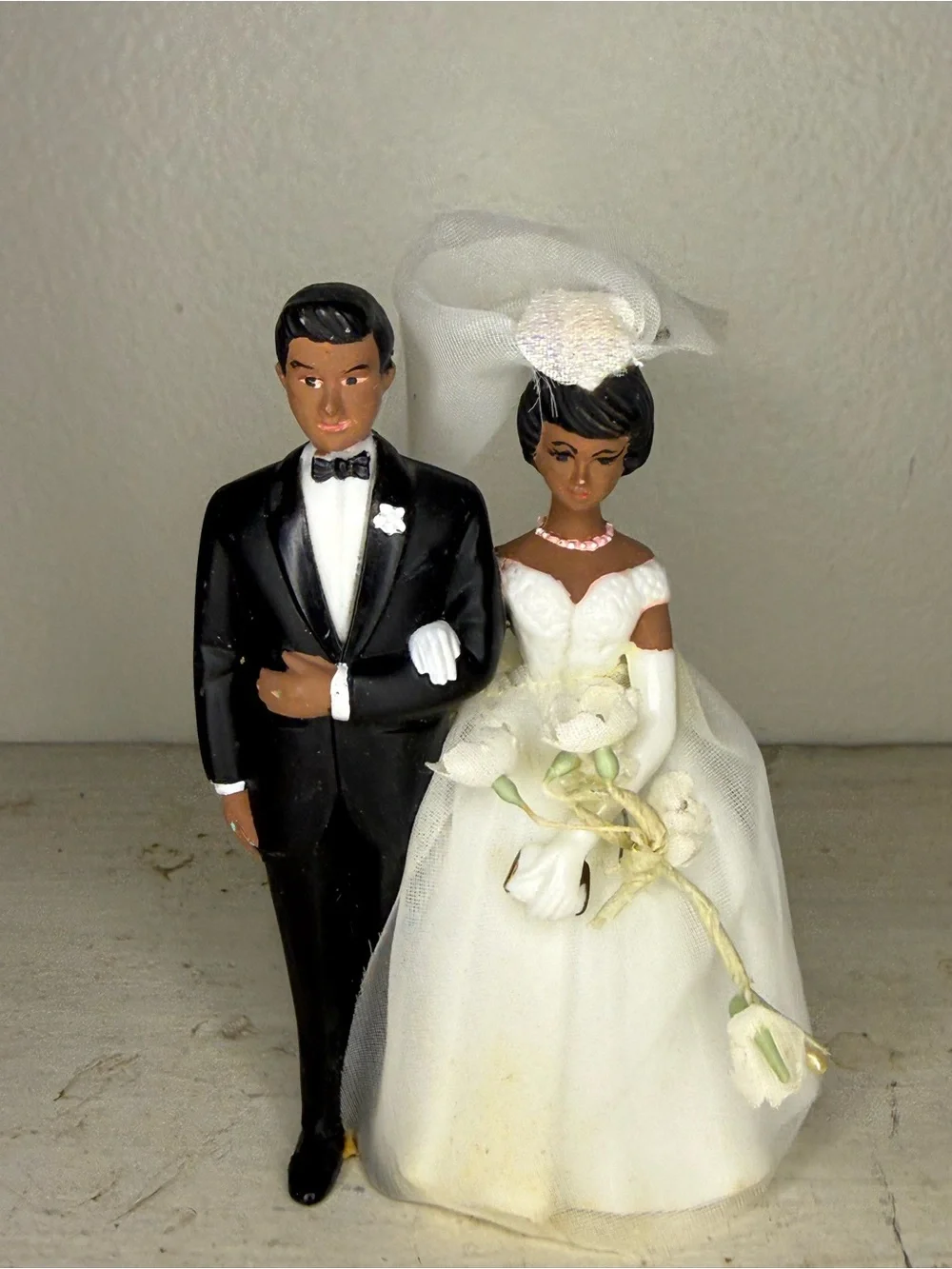 Wilton Bride and Groom Wedding Cake Topper African American Tulle Veil, Flower